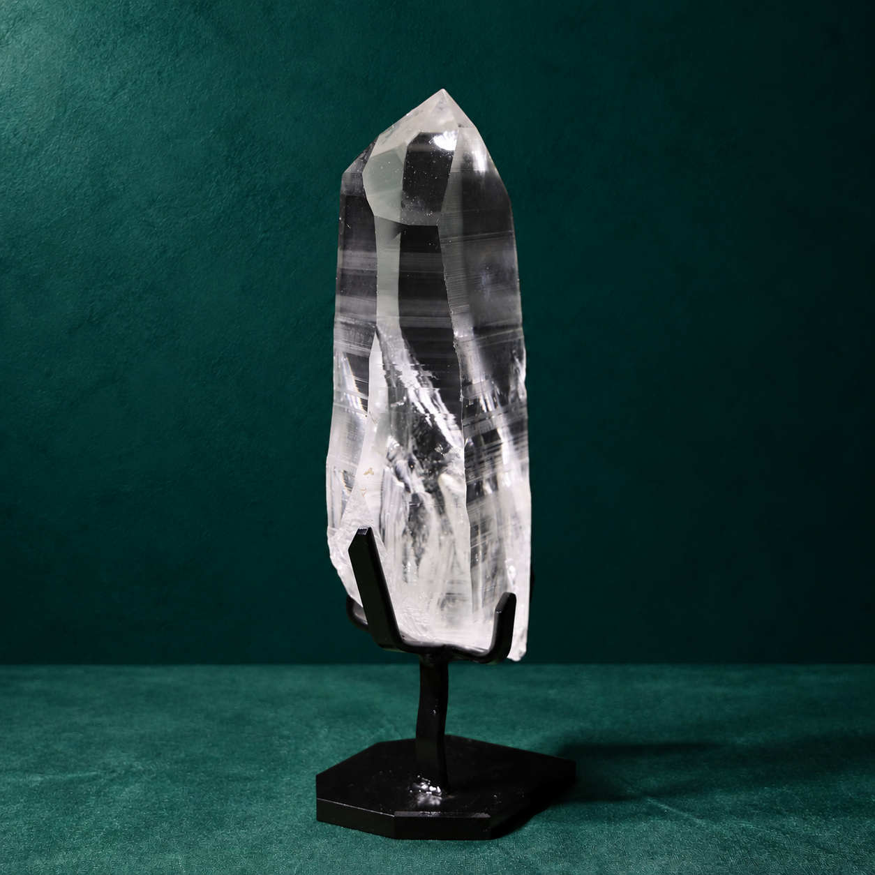 100% Natural Unpolished Clear Lemurian Quartz