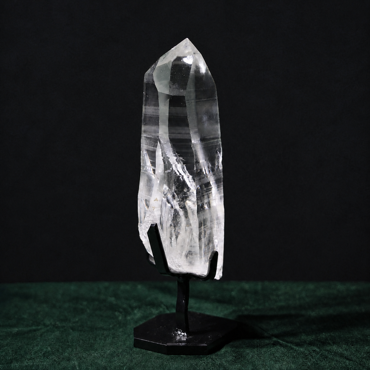 100% Natural Unpolished Clear Lemurian Quartz