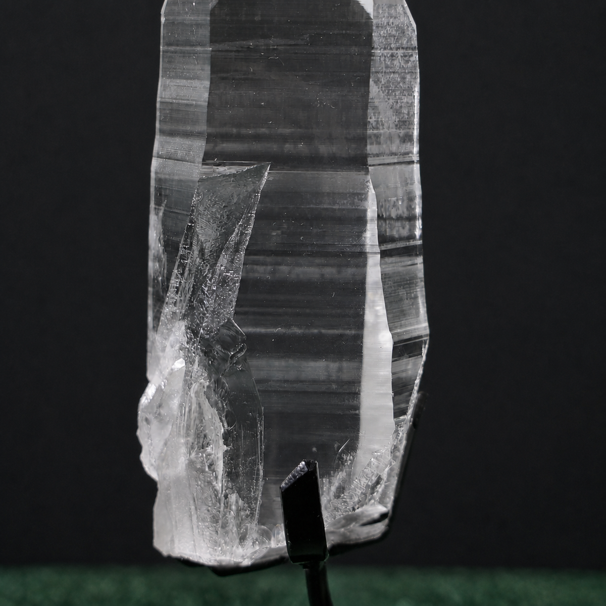 100% Natural Unpolished Clear Lemurian Quartz
