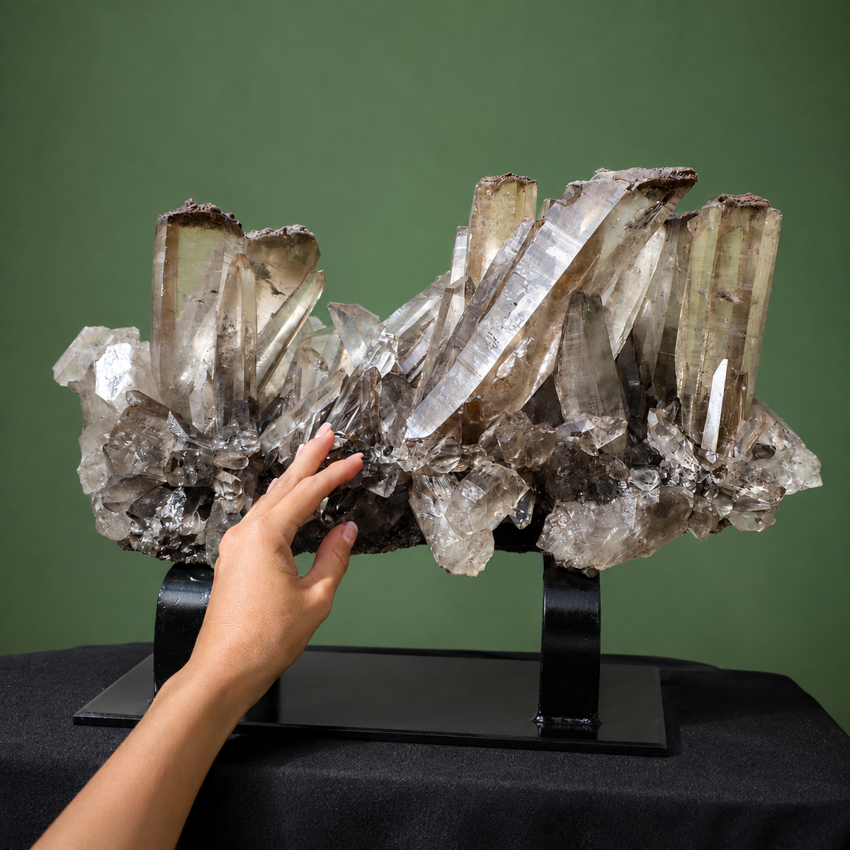 Lower view of the cluster and included black metal display base