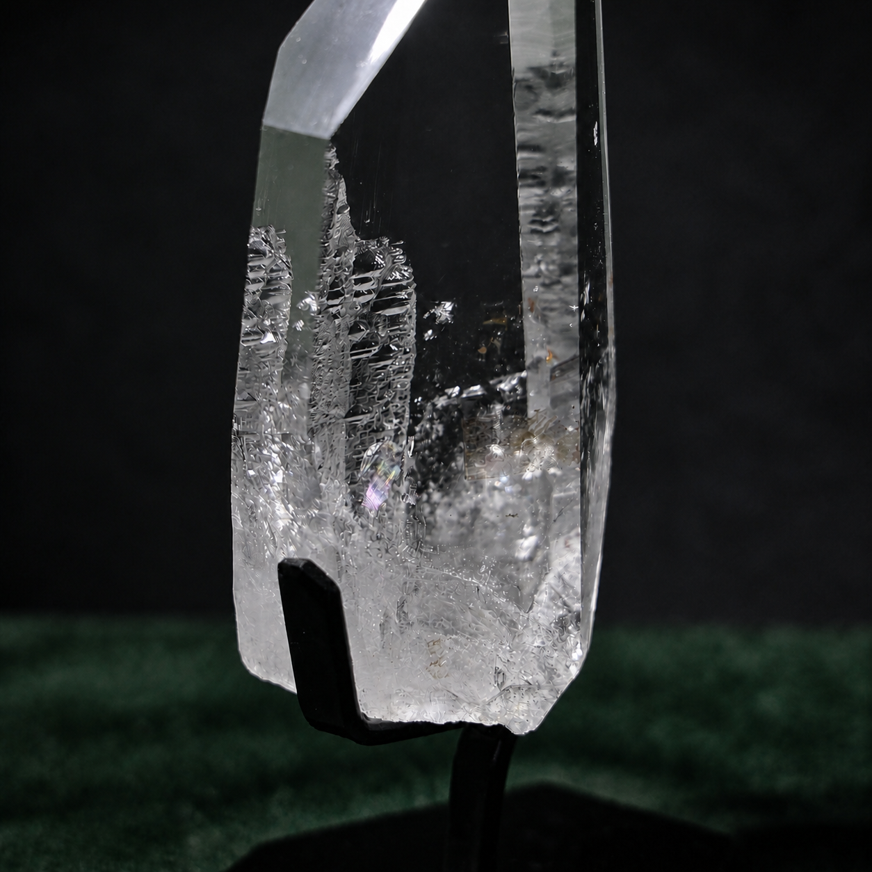 Clear Lemurian Quartz with Natural Striation Face