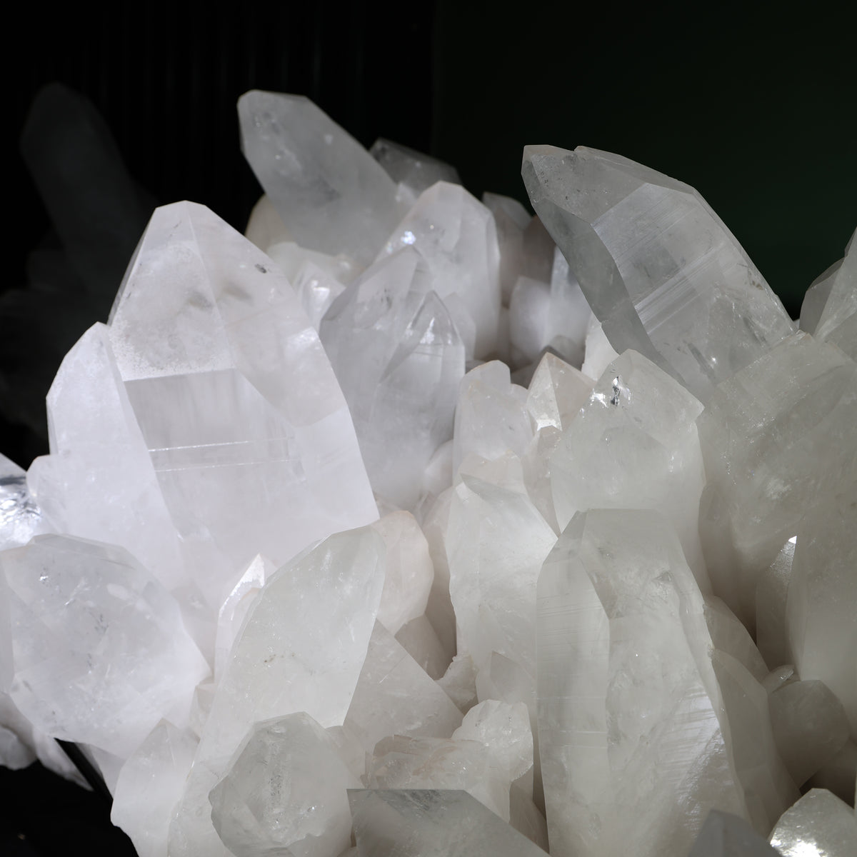 Full view showing the height of the crystal composition